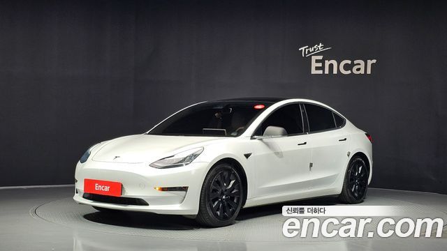 Tesla Model 3 2020