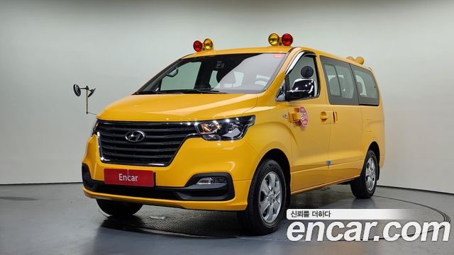 Hyundai Starex 2019