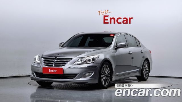 Hyundai Genesis 2012