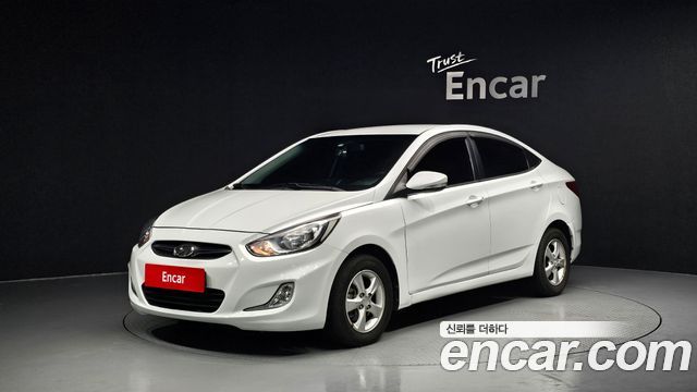 Hyundai Accent 2013