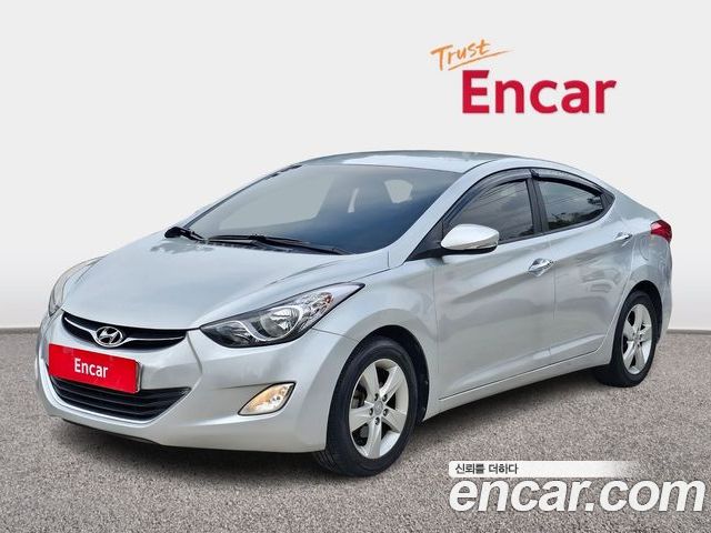 Hyundai AVANTE 2012