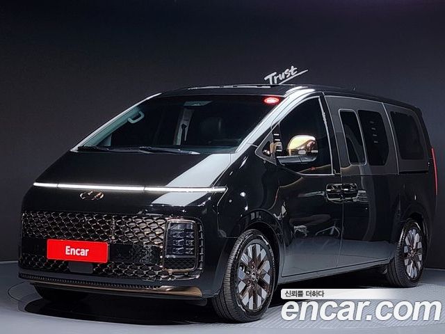 Hyundai Staria 2021