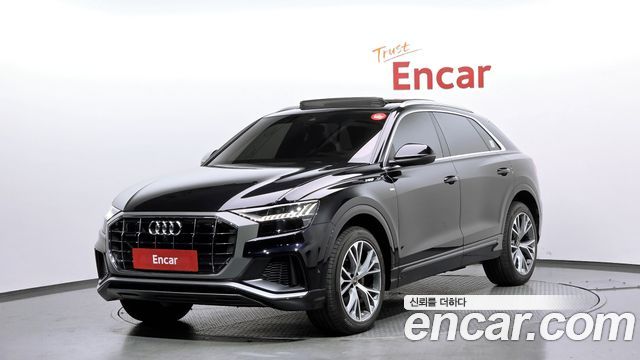 Audi Q8 2021