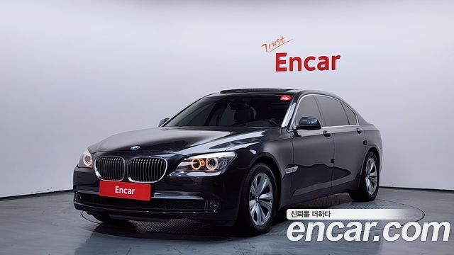 BMW 7-Series 2011