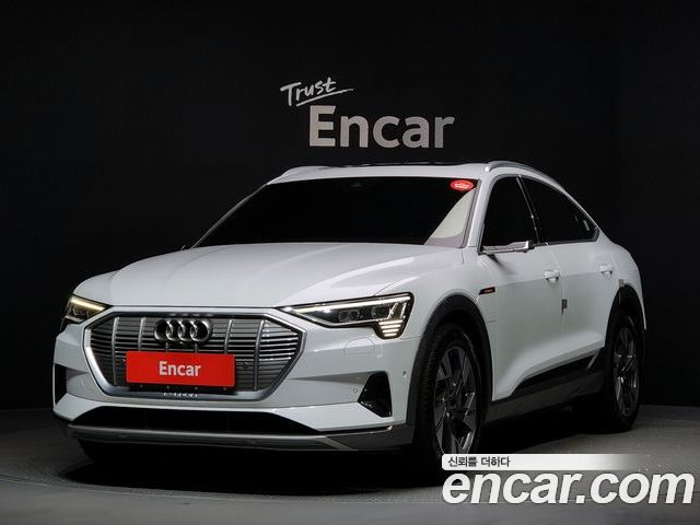 Audi e-tron 2021