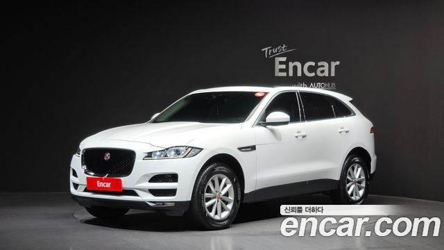 Jaguar F-PACE 2017