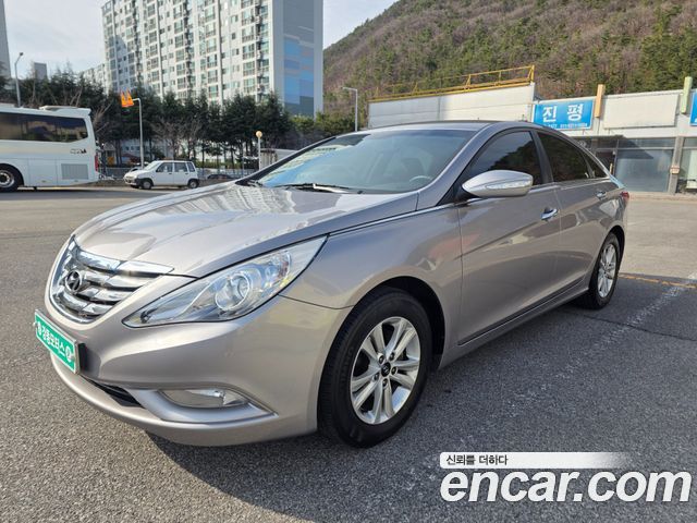 Hyundai Sonata 2009