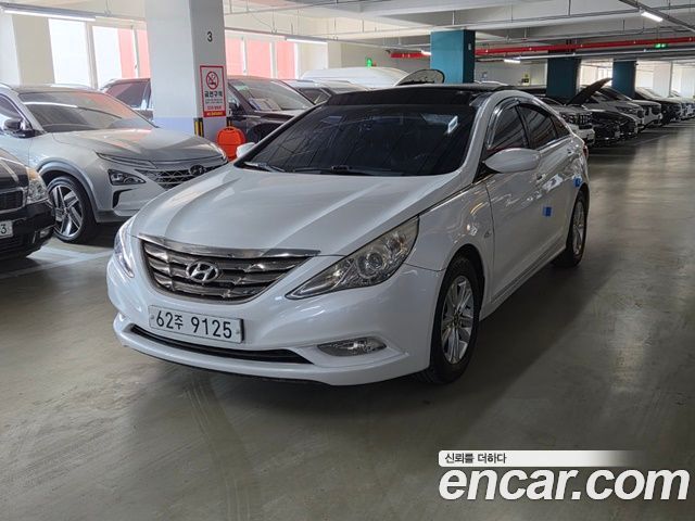 Hyundai Sonata 2011