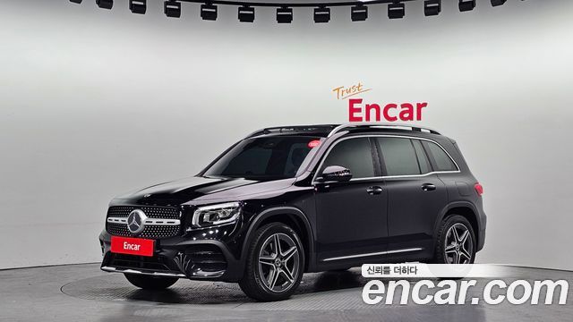 Mercedes-Benz GLB-Class 2020