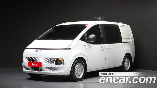 Hyundai Staria 2024