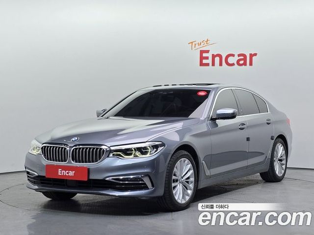 BMW 5-Series 2019