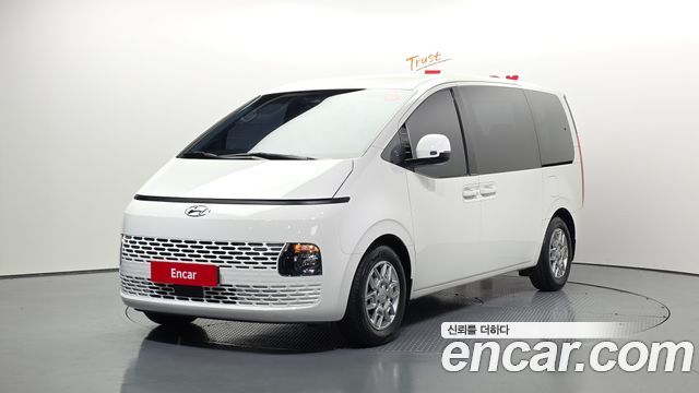 Hyundai Staria 2021