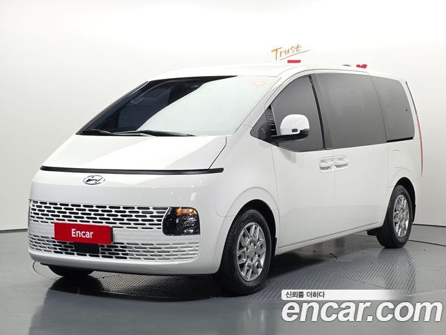 Hyundai Staria 2021