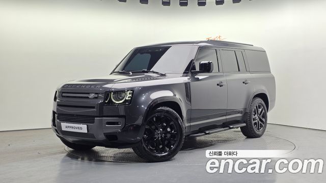 Land Rover Defender 2024