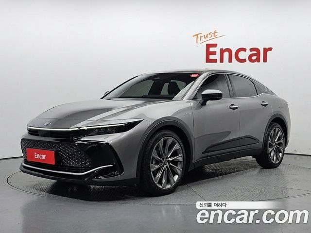 Toyota Crown 2023
