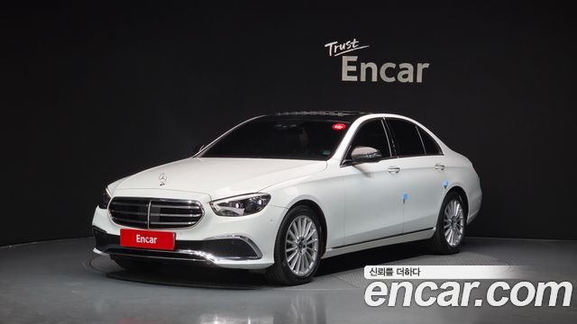 Mercedes-Benz E-Class 2021