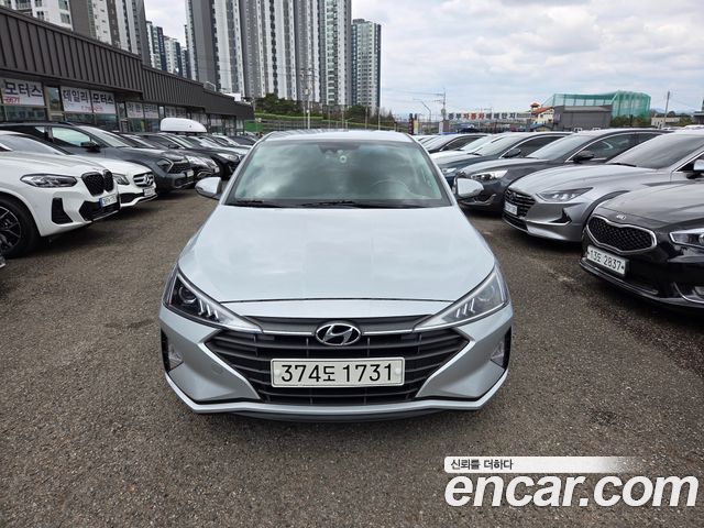 Hyundai AVANTE 2019