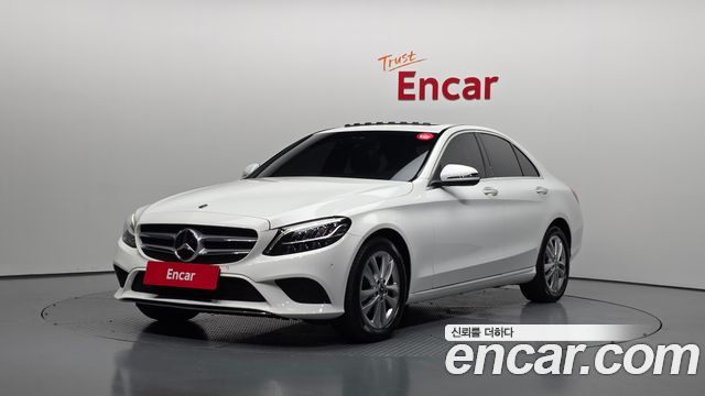Mercedes-Benz C-Class 2020