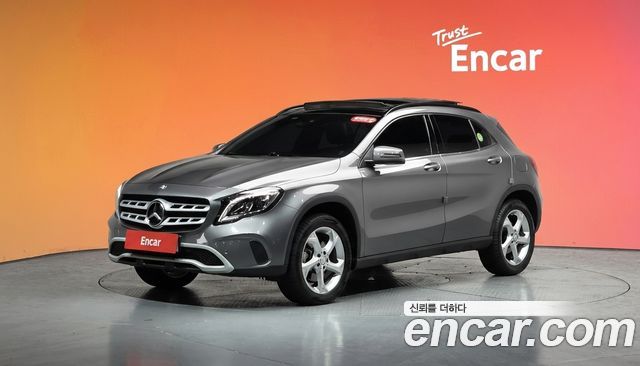 Mercedes-Benz GLA-Class 2017