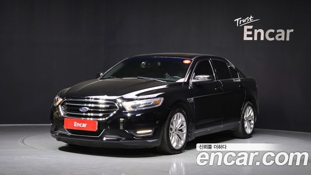 Ford Taurus 2017