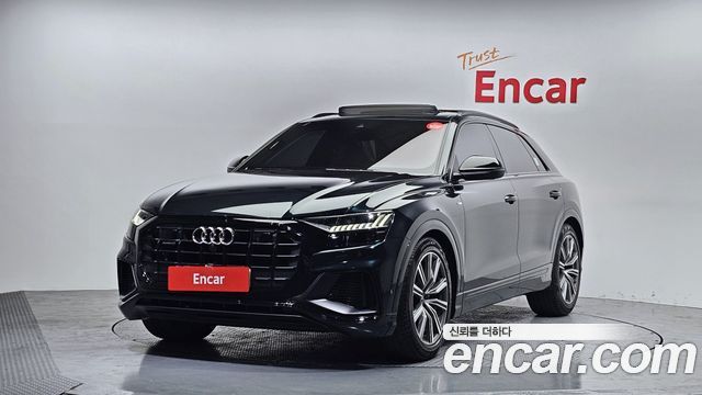 Audi Q8 2021