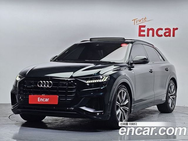 Audi Q8 2021