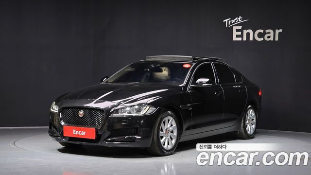 Jaguar XF 2016