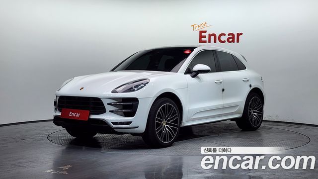 Porsche Macan 2016