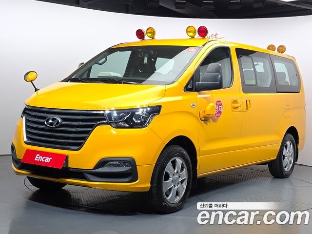 Hyundai Starex 2018