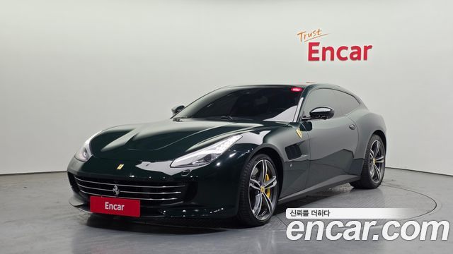 Ferrari GTC4 Lusso 2019