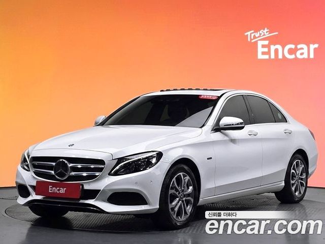 Mercedes-Benz C-Class 2018