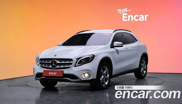 Mercedes-Benz GLA-Class 2018