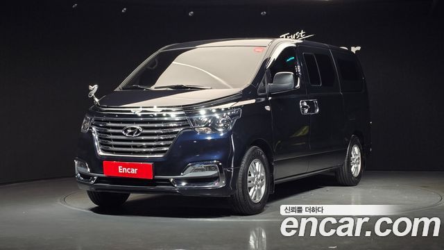 Hyundai Starex 2019