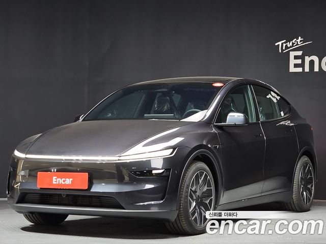 Tesla Model Y 2026