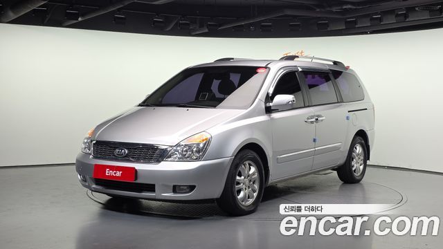 Kia Canival 2013