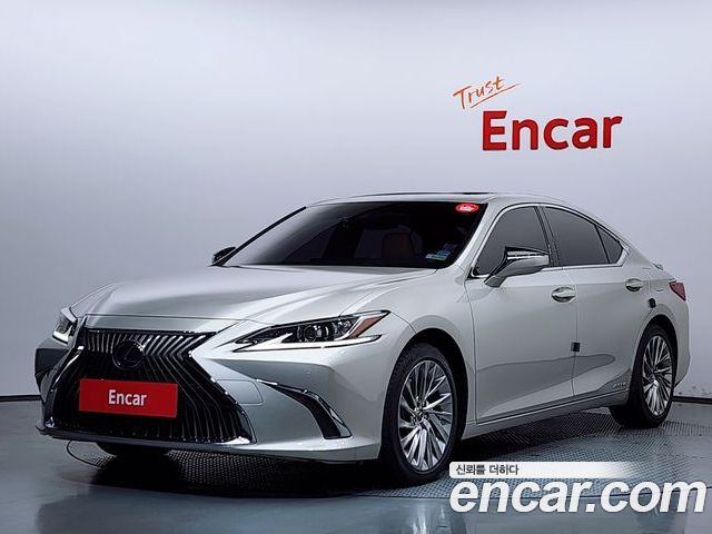 Lexus ES 2018