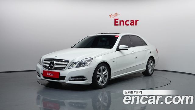 Mercedes-Benz E-Class 2011