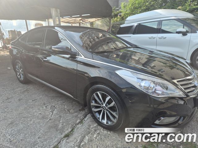 Hyundai Grandeur 2012