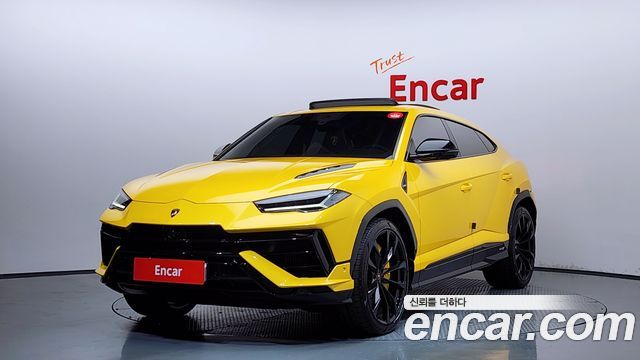 Lamborghini Urus 2023