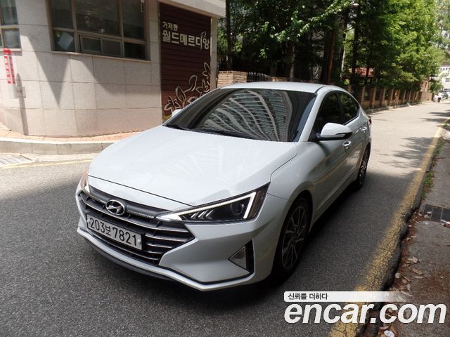 Hyundai AVANTE 2019