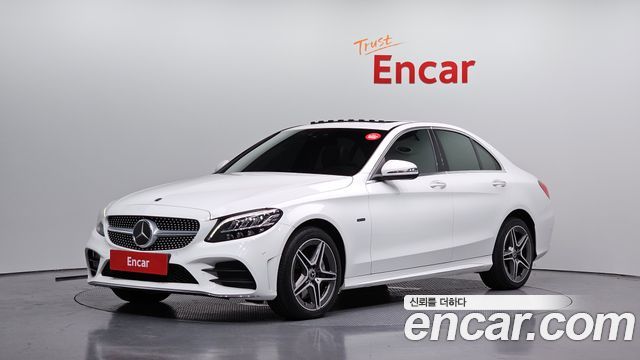Mercedes-Benz C-Class 2020