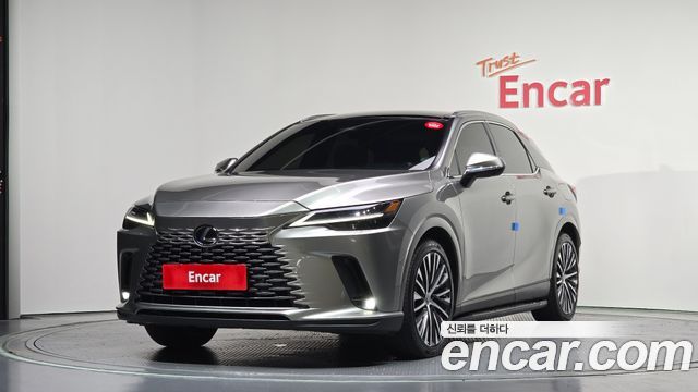 Lexus RX 2024