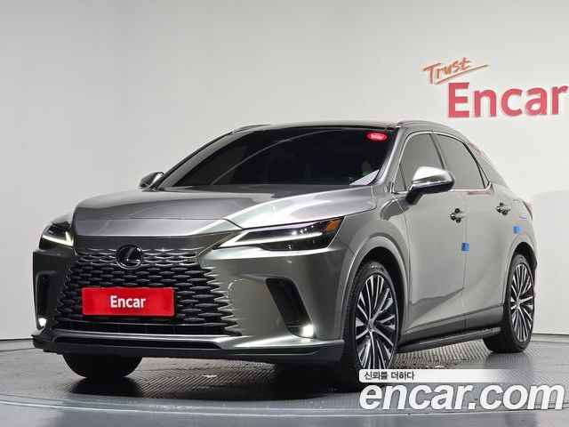Lexus RX 2024