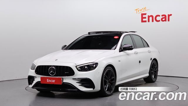 Mercedes-Benz E-Class 2023