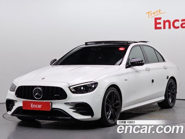 Mercedes-Benz E-Class 2023