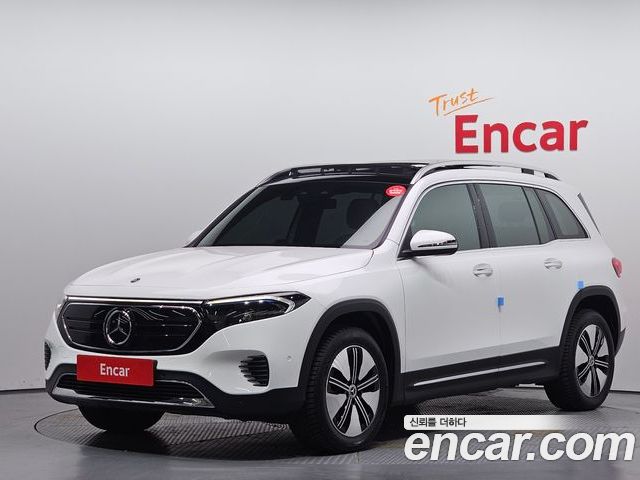 Mercedes-Benz EQB 2024