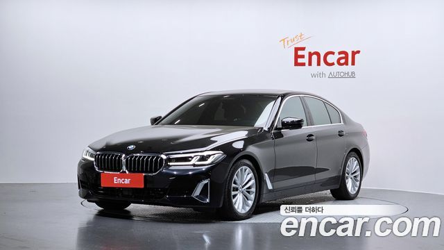 BMW 5-Series 2022