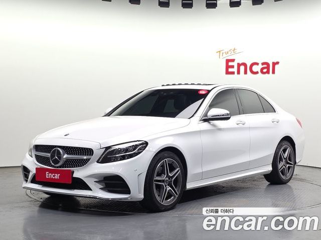 Mercedes-Benz C-Class 2021