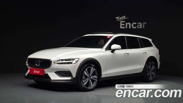 Volvo V60 2021