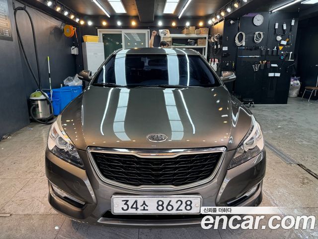 Kia K7 2011